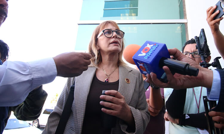 Magaly Deandar