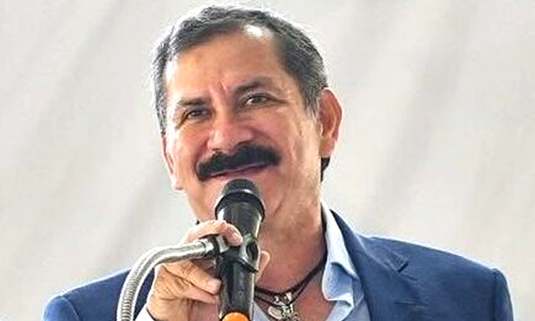 Miguel Angel Almaráz, Río Bravo